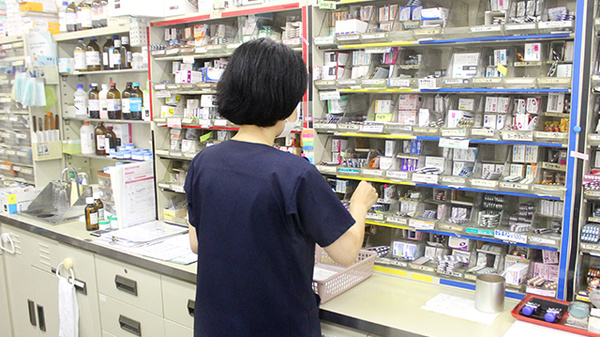 待ち時間が少なくなるよう丁寧で迅速な調剤を心がけております。