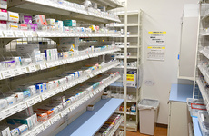 1400品目以上の医薬品在庫がございます。