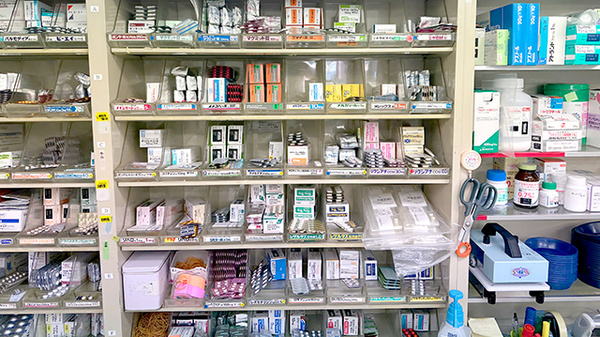 豊富な種類の医薬品在庫がございます。