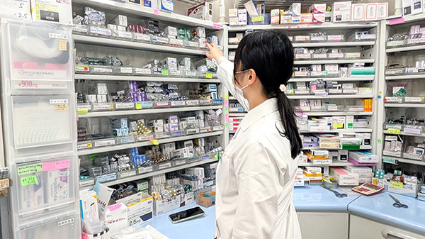 正確かつ安全に処方薬をお渡しいたします