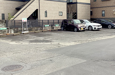 駐車場をご利用いただけます。