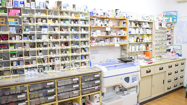 豊富な種類の医薬品在庫がございます。