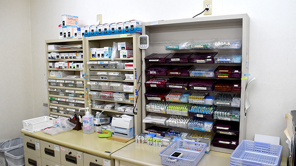 多種多様な医薬品在庫がございます。