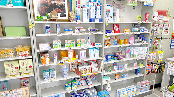 一般医薬品のほか様々な商品も取り扱っております。