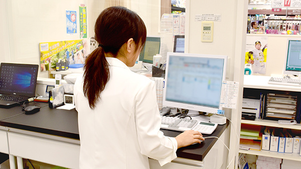 患者様の不安を真摯に受け止め、誠実な対応を心がけています。