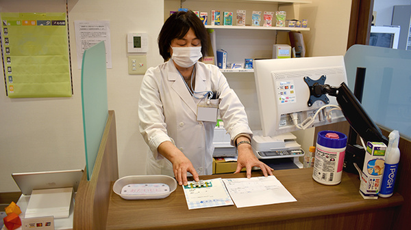 お近くの患者様にはお薬宅配サービス