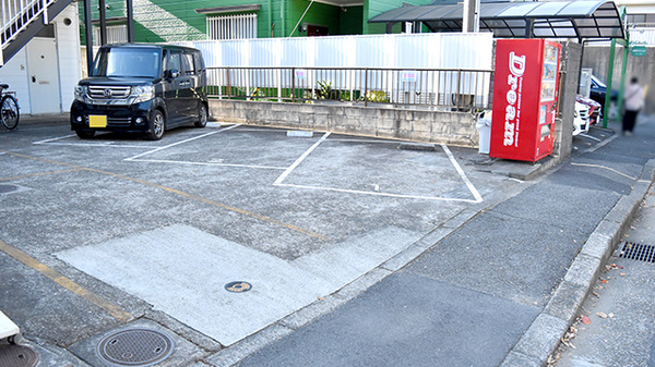 駐車場のご用意がございます。