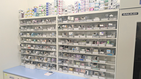 豊富な種類の医薬品在庫がございます。