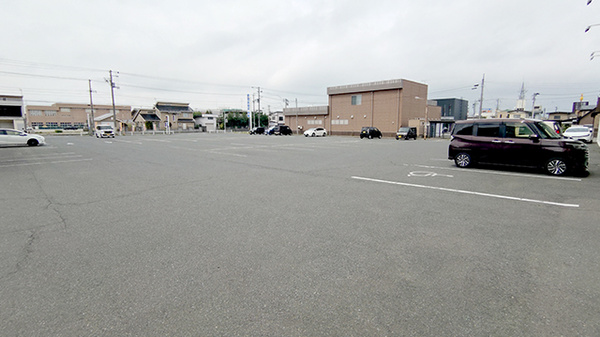駐車場をご用意しております