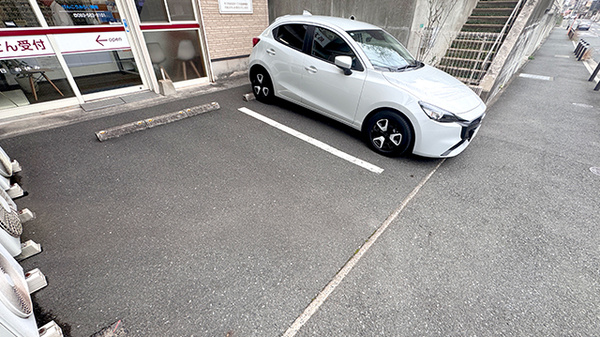 駐車場スペースがございます