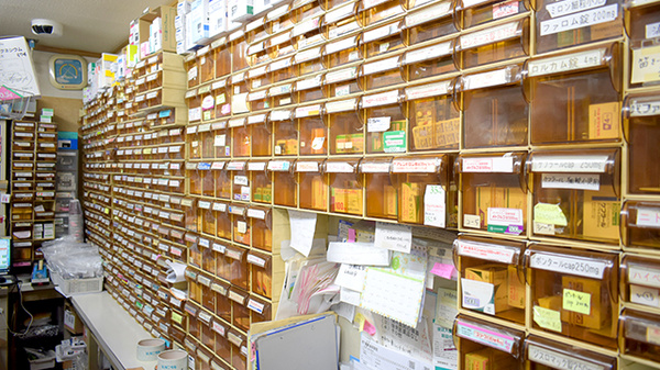 多種多様の医薬品を在庫しております。