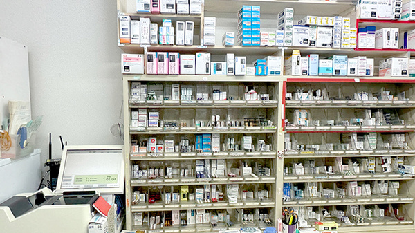 多量の医薬品在庫がございます。