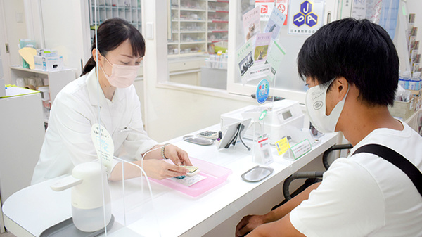 薬剤情報提供文書を使用した基本的な服薬指導を徹底しています