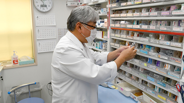 細心の注意を払って調剤しております。