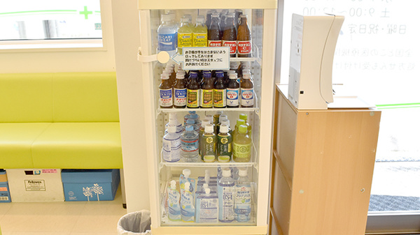 冷えた飲料品を販売しております。