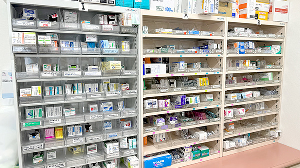 地域の他薬局や品川区薬剤師会と連携しながらお薬の手配が可能です