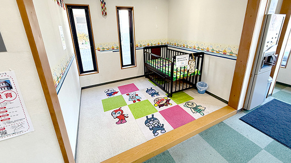 キッズスペースを設置しております。