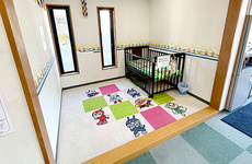 キッズスペースを設置しております。