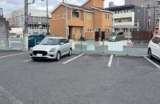 駐車場をご用意しております。