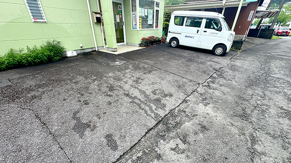 駐車場スペースがございます