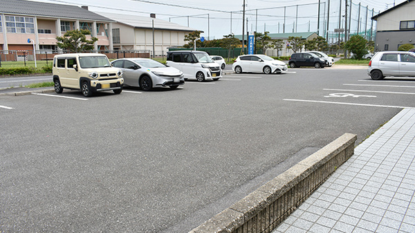 駐車場をご用意しております。