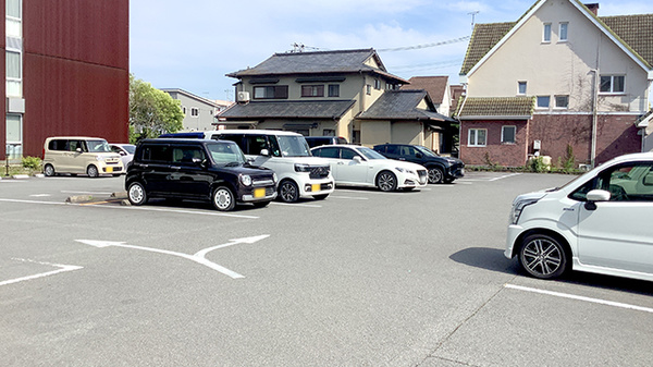 駐車場をご利用いただけます