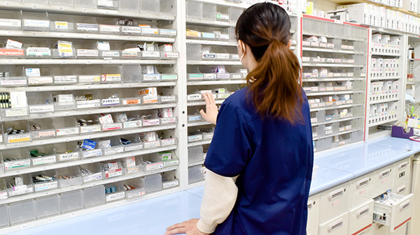 正確かつ迅速にお薬を調剤致します。