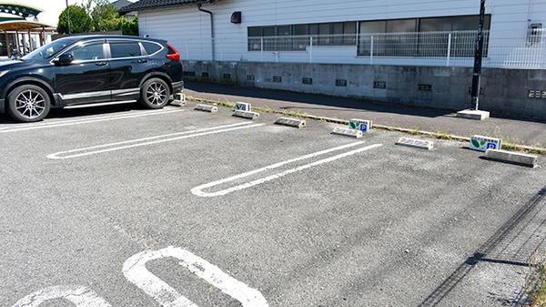 駐車場をご用意しております。