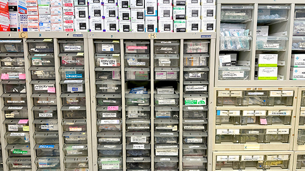 多くの医薬品在庫がございます。