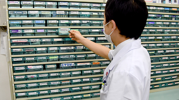 正確かつ安全にお薬をお渡しいたします。