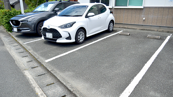 駐車場スペースがございます