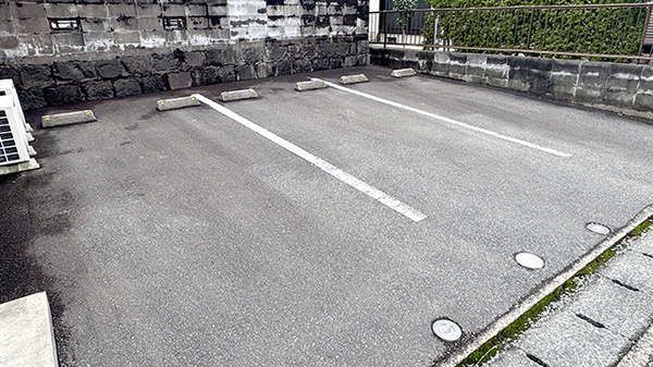 駐車スペースがございます