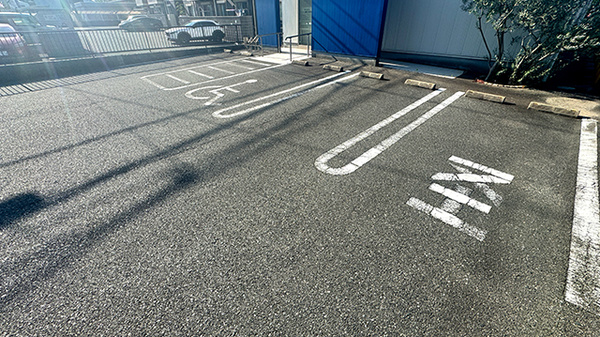駐車場スペースをご利用いただけます