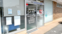 サンキュードラッグ　霧ヶ丘薬局の入口