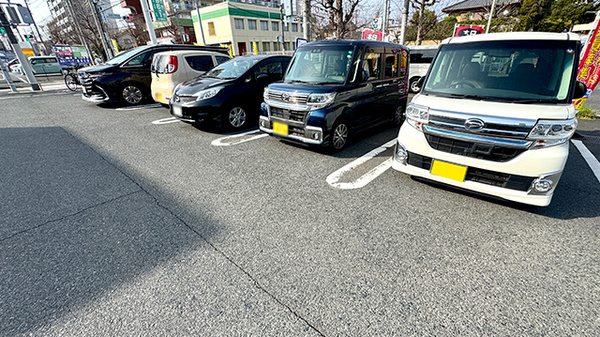 サンキュードラッグ　高須薬局の駐車場