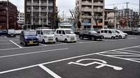 サンキュードラッグ　中井薬局の駐車場