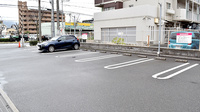 アカカベ薬局　吉田店の駐車場