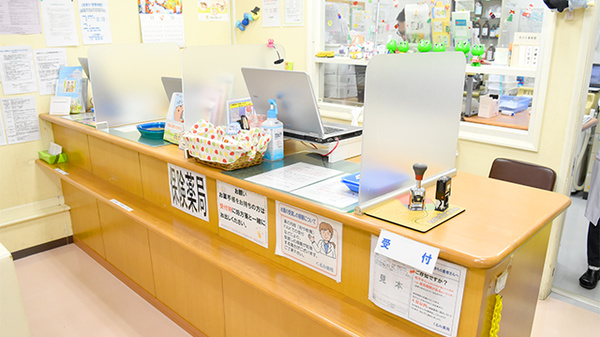 パル薬局新座北野店の受付/カウンター