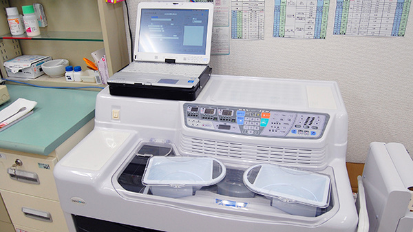 ぼうしや調剤薬局　香呂店の調剤器具