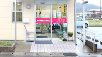 阪神調剤　あかり薬局店の入口