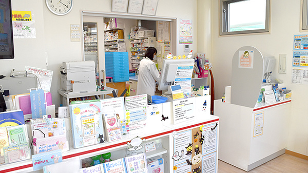 阪神調剤薬局　岡山ハート店の受付/カウンター