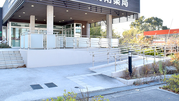 阪神調剤薬局　阪神センター大蔵谷店のバリアフリー設備