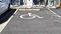 ユタカ薬局　鏡島の駐車場