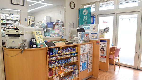 ユタカ薬局　千代川の受付/カウンター