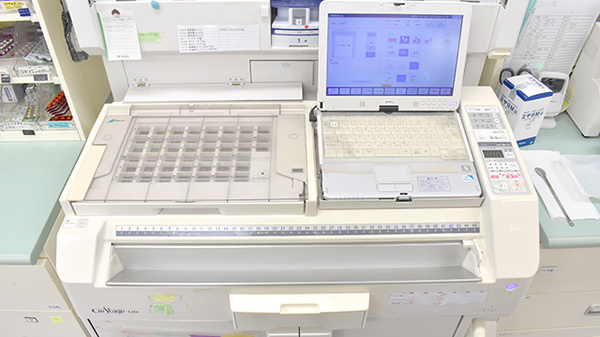 フレンド薬局　小金井店の調剤器具