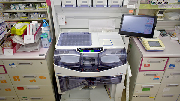 アガペ東福岡薬局の調剤器具