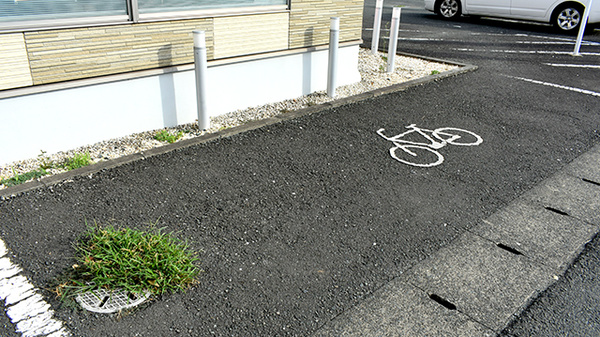 アガペ熊本薬局の駐輪場