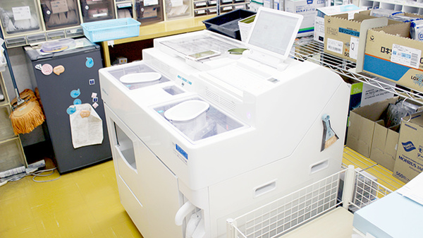池田薬局　さくらんぼ通りの調剤器具