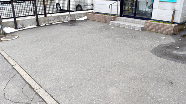 池田薬局　山王中園の駐車場
