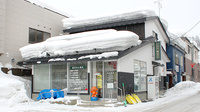 池田薬局　佐竹通りの外観